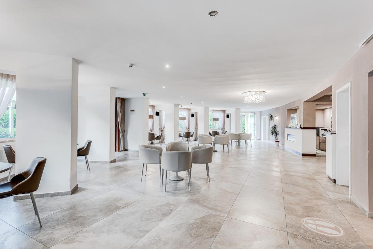 Hotel Schiller Τσέρβια Εξωτερικό φωτογραφία