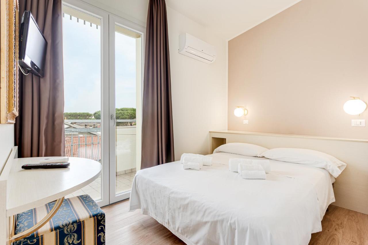 Hotel Schiller Τσέρβια Εξωτερικό φωτογραφία